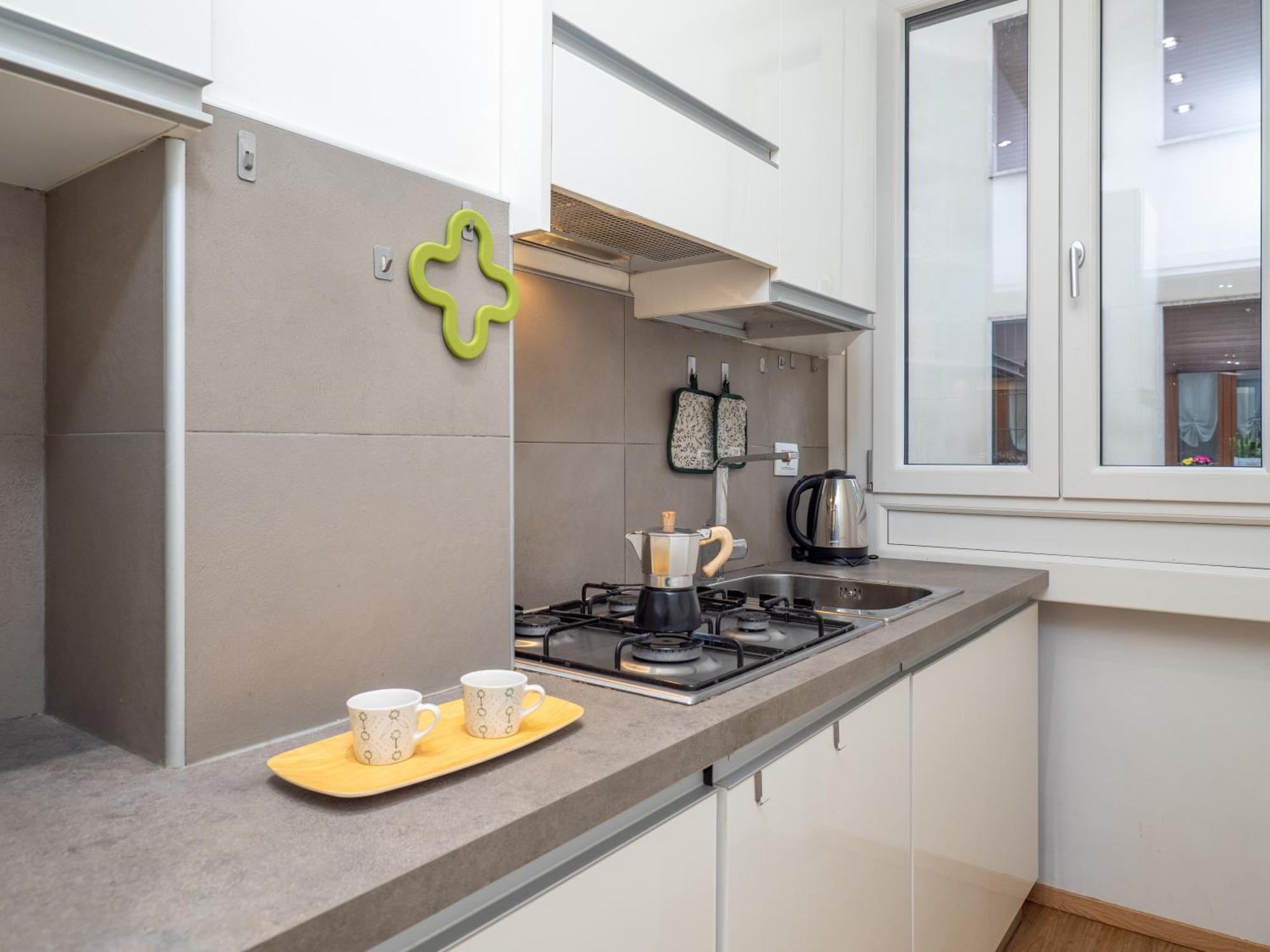 Milano 5 Guests - Modern Apt With Balcony Eksteriør bilde